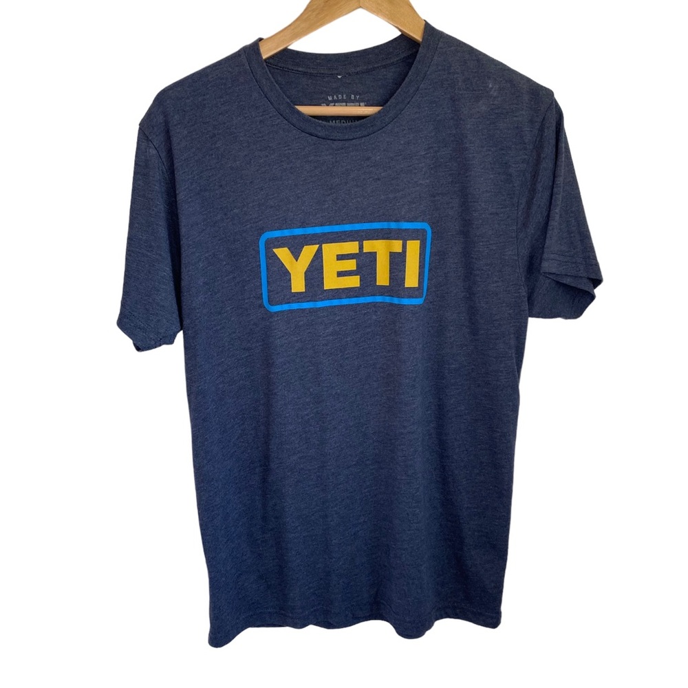 Yeti Coolers Mens Tee Shirt Size Large Blue Gold Mustard Logo T-Shirt Top